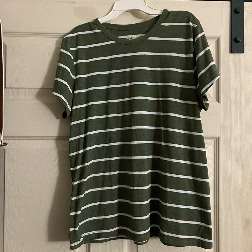 EUC green and white striped tee